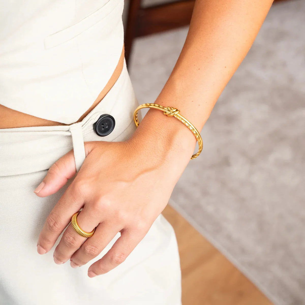 Anillo Pisa Bañado en Oro de 18K